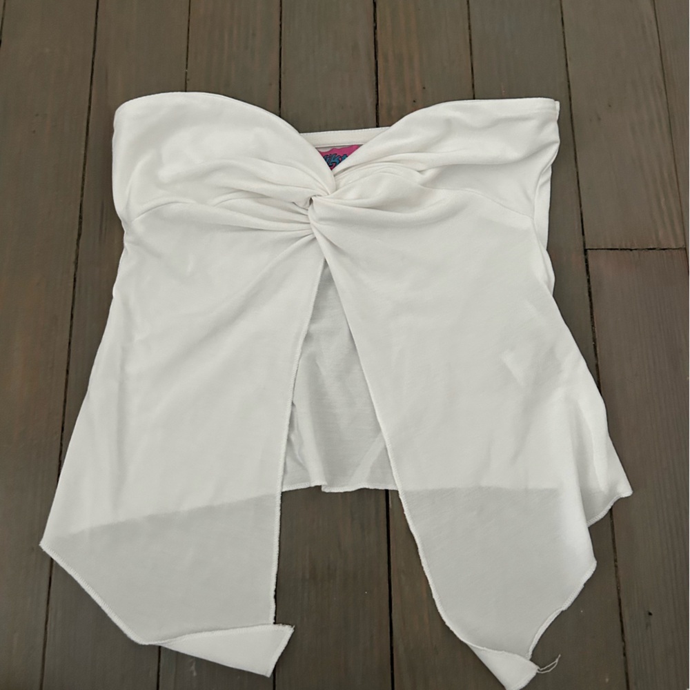 Edikted Tube Top